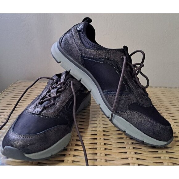 Easy Spirit Women's 10 Esfelidia  Black & Pewter Casual Athletic Low Cut Sneaker - Picture 1 of 9